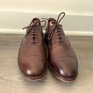 Barely worn Allen Edmonds. Excellent condition.